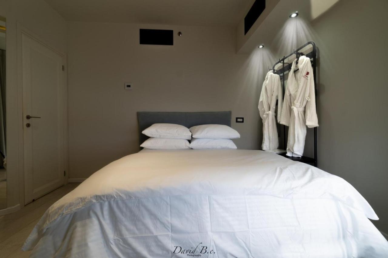 סוויטת אהבה מתוקה על הים-Sweet Love Suite On The Sea บัตยัม ภายนอก รูปภาพ