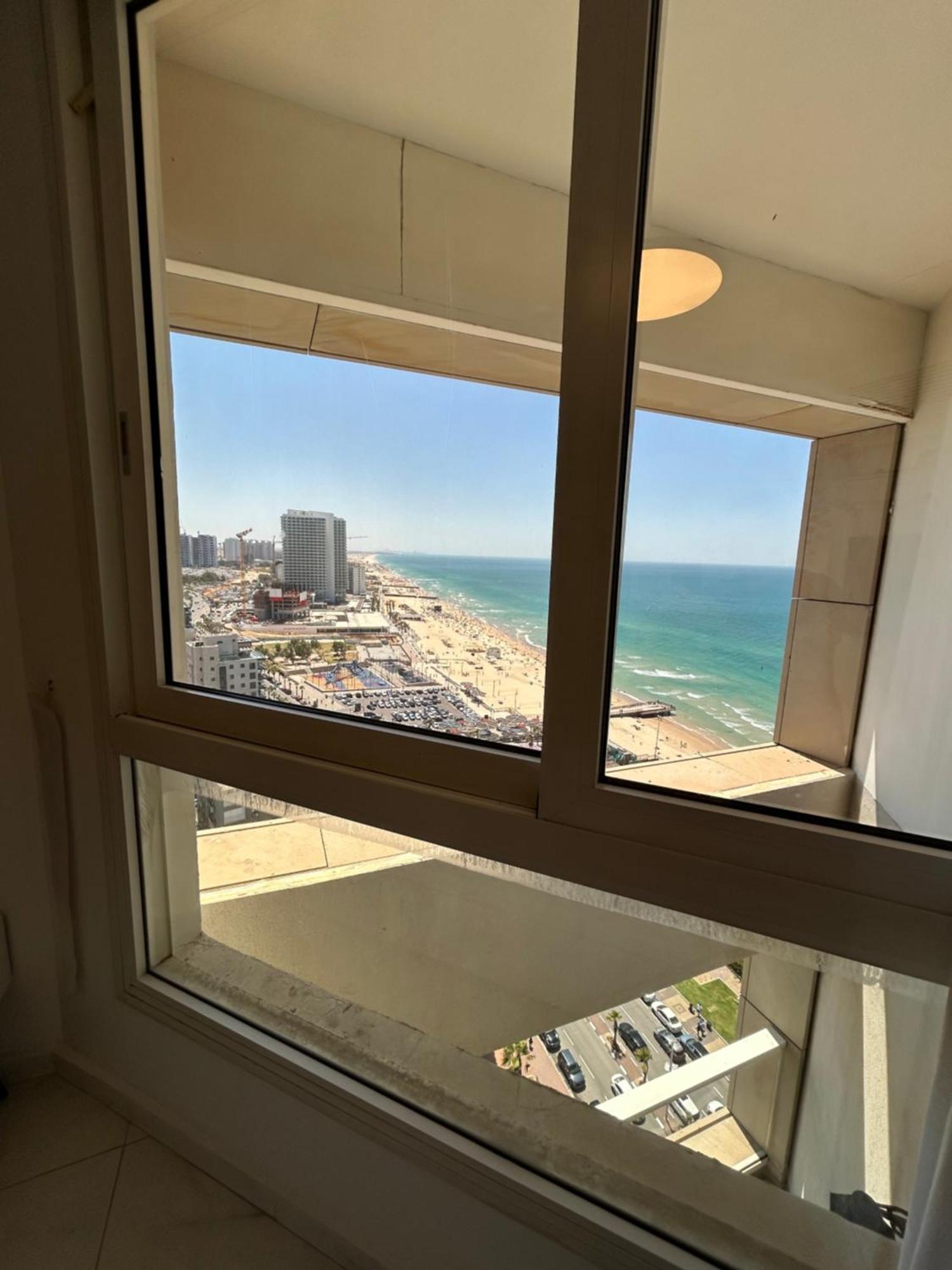 סוויטת אהבה מתוקה על הים-Sweet Love Suite On The Sea บัตยัม ภายนอก รูปภาพ